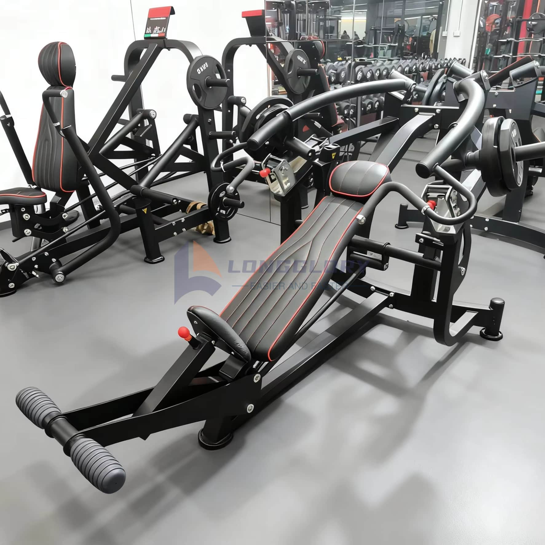 Wyciskanie klatki piersiowej super nachylonym